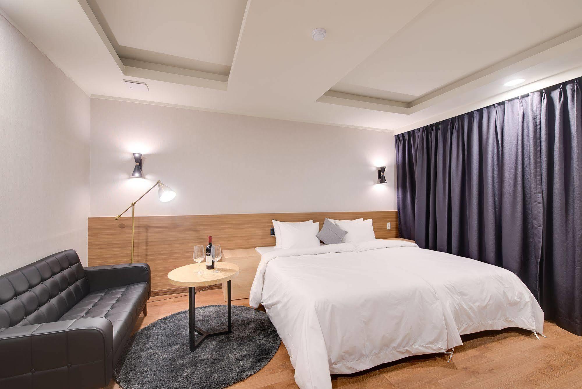 M Hotel Seul Dış mekan fotoğraf
